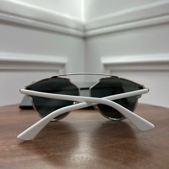 DIOR DiorSoReal Sunglasses - Picture 6 of 10